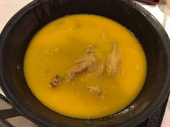 -鲜入围煮花胶鸡海鲜火锅