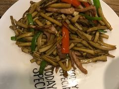 -臻味私厨(国际社区店)