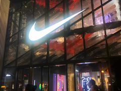 -NIKE品牌体验店(南京东路店)