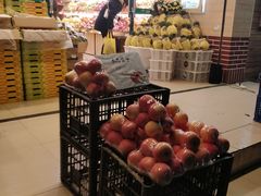 零售区-百果园(芳华路店)