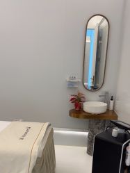 -苑苑vbeauty科技美容SPA