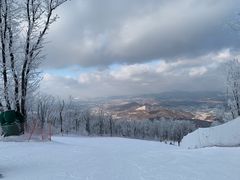 -中旅松花湖滑雪场