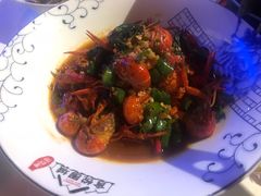 紫苏小龙虾-食悦围城龙虾馆(万江店)