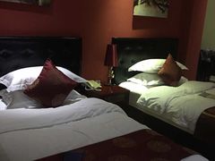 -屋顶顶城市·江景酒店-客房部