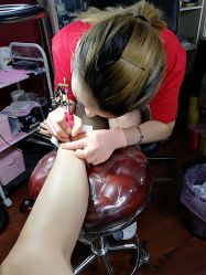 -SNOW TATTOO STUDIO