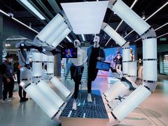 -迪桑特DESCENTE(北京三里屯BLANC店)