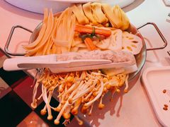 -音乐派KTV(银泰城店)