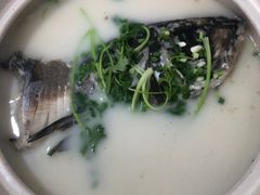 -天乐农家鱼头王(天目湖店)