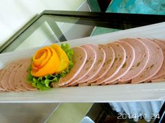 android_upload_pic-汇泉王朝大饭店-旋转餐厅(南海路店)