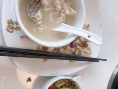 -煲王粤菜餐厅(中侨中心店)