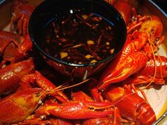 -巴厘龙虾·榜首油焖大虾(音乐学院·沿江酒馆店)