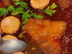 -顶上头•螺蛳粉火锅(德思勤复地星光店)