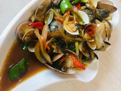 -覃记海鲜美食餐厅