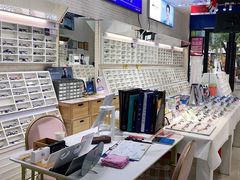 -诺柯视眼镜-蔡司依视路官方工厂店(淞南一店)
