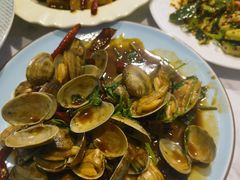 -嗨辣小聚·盘锦河蟹·海鲜烧烤龙虾(盘锦十年好店)