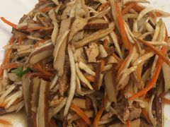 茭白炒肉丝-水韵·渔家臻品私房菜(中庙店)