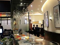 大堂-醉辉皇上海之巅(上海中心大厦店)