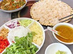 -官塘陈记鱼生·潮汕砂锅粥·牛肉火锅(潮枫路总店)