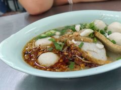 -榮泰米粉湯(Left Shop)