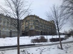 -莫斯科大学