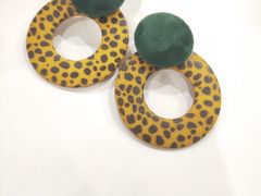 -宝库女装店(绿地缤纷广场店)