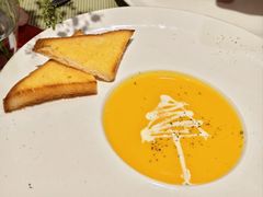 -又见马甲M8融合西餐厅(体育中心店)