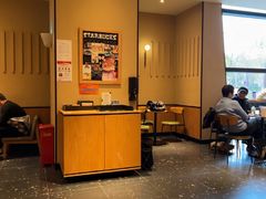 -星巴克臻选(上海长风大悦城店)