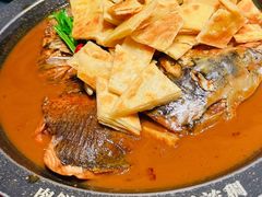 王牌水库鱼头泡饼-真地道京味府·鲜橙烤鸭·北京菜(朝外大街东大桥店)