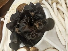 -楼外楼大刀肉传统火锅居(繁荣路店)