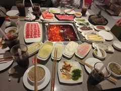 -海底捞火锅(新松江路店)