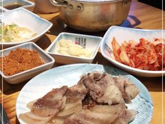 -唯成•韩国炭火烤肉 유성고기