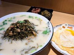 -阿达师傅鱼汤面