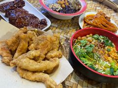 -爆炸头阿姨小四川正宗川味小吃(无任何分店)