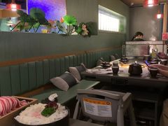 -湊湊火锅·茶憩(杭州湖滨银泰in77店)