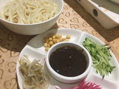 老北京炸酱面-大鸭梨烤鸭(左家庄店)