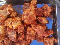 -三圣里·中餐宴请·自助烤肉·烤全羊·柴火鸡(旗舰店)