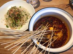 鸡丝凉面-成都娃娃花园餐厅(河西旗舰店)