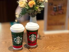 -星巴克(西安益田假日世界店)