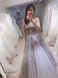 -Flora婚纱礼服定制租赁店