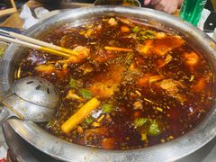 -肖肖酸萝卜鱼火锅(总店)
