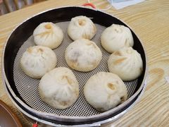 鲜肉小笼包-桐香园小笼包(百井坊巷店)
