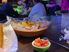 -Famous肥猫墨西哥音乐餐吧(五棵松华熙LIVE店)