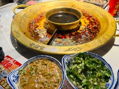 -哥老官重庆美蛙鱼头(日月光店)