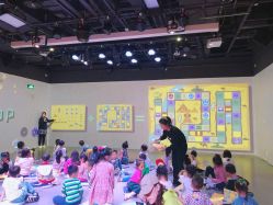 -小鸡哆哆故事屋·儿童乐园(嘉里城店)