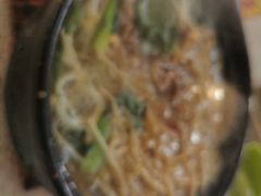 -砂锅米线