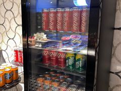 -浅深(世茂滨江精品店)