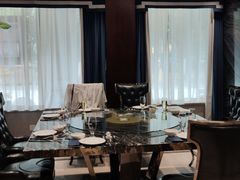 包厢-卿雲阁私人高定餐厅(汉口江滩店)