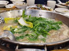 酸汤兔大锅-老来福·非遗酸汤兔(凯旋路店)
