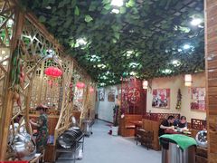 大堂-袁小二大东北铁锅炖(吉祥村总部)