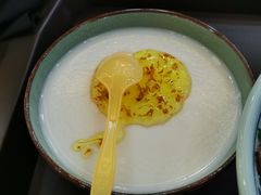 杏仁豆腐-门框胡同百年卤煮(新街口店)